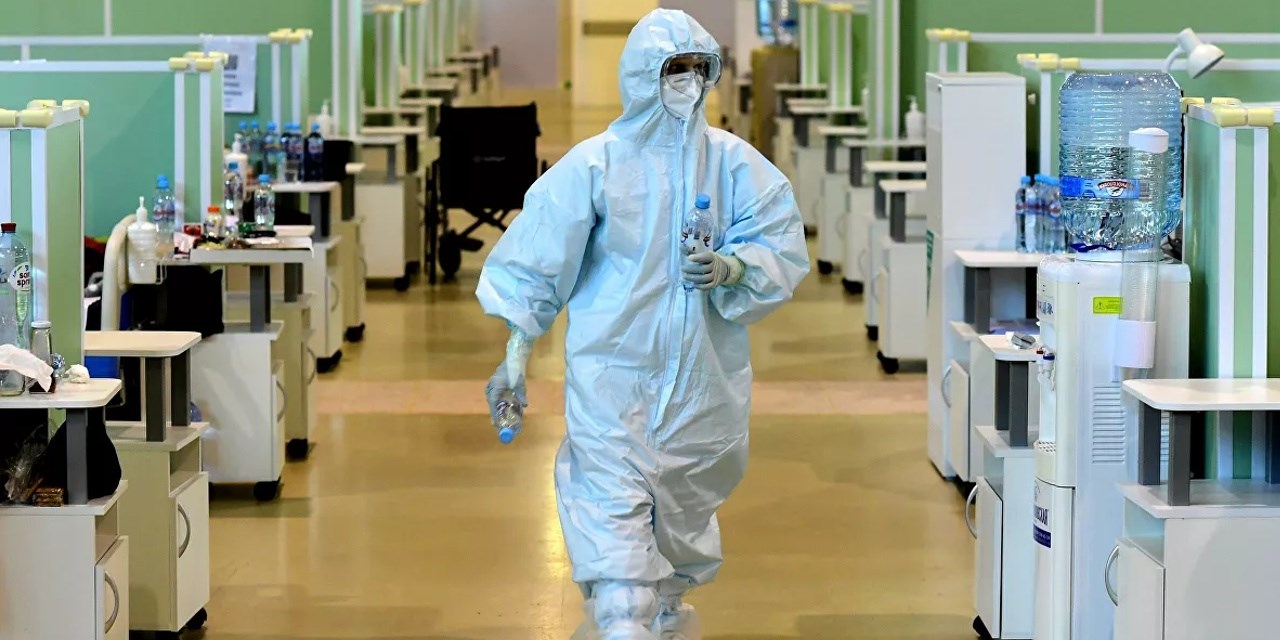 29.09.2021 Москва. В Минздраве оценили ситуацию с лечением пациентов с COVID-19 по ОМС