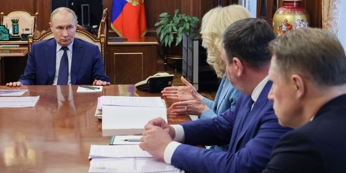 14.07.2025 Путин поручил рассмотреть возможность создания новых онкоцентров в регионах