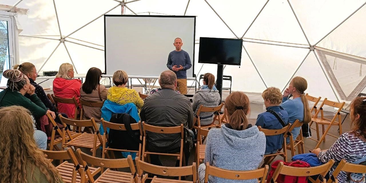 Киров. Учимся помогать