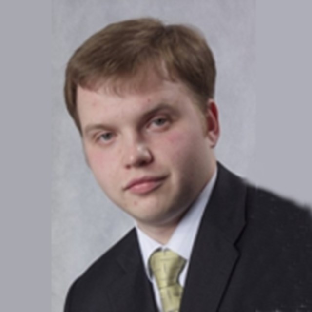 Артем Головин