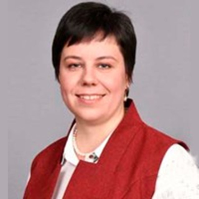 Елена Астапенко