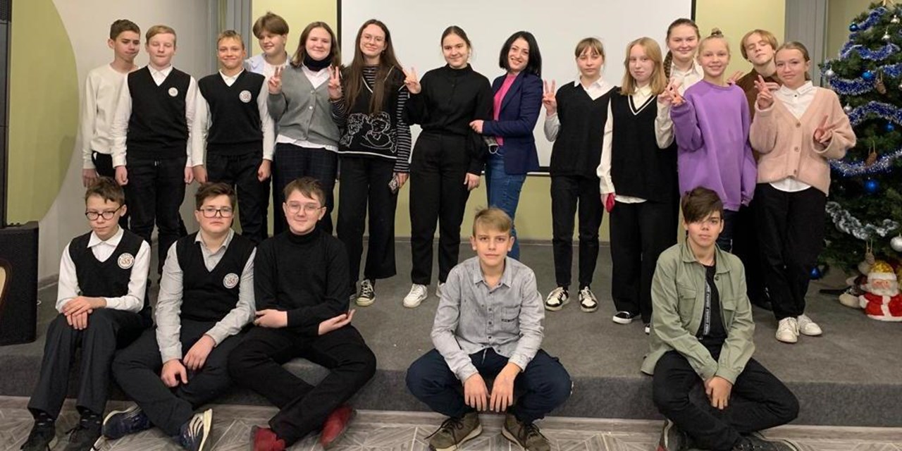 14.12.2022 Лекция для школьников о здоровых костях в ярославской библиотеке